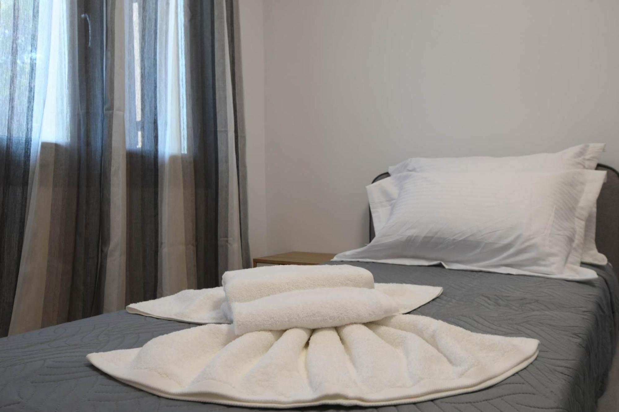 Orion Eco Suites Картерос Номер фото